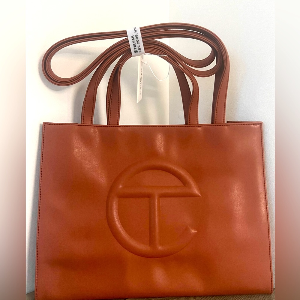 Telfar Medium Tan Shopping bag NWT